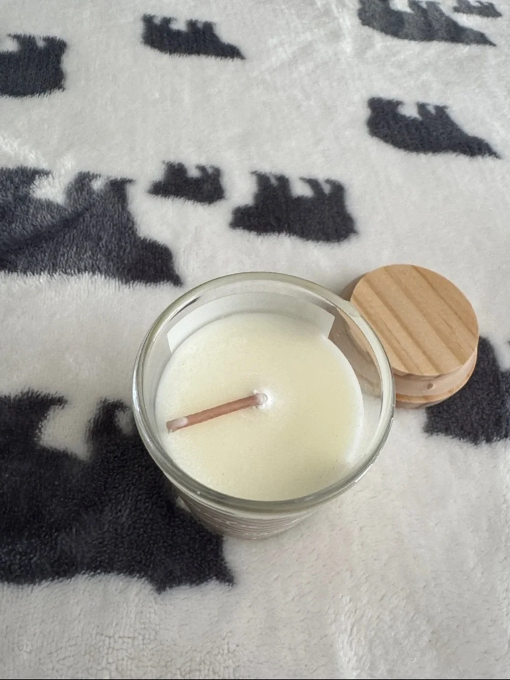 Soy Candle - Picture 2 of 2
